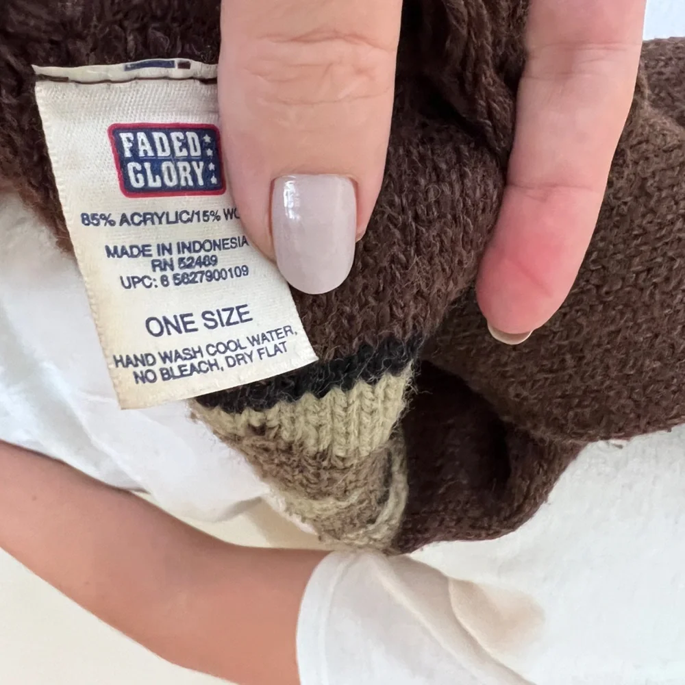 Faded Glory brown scarf for boys/men